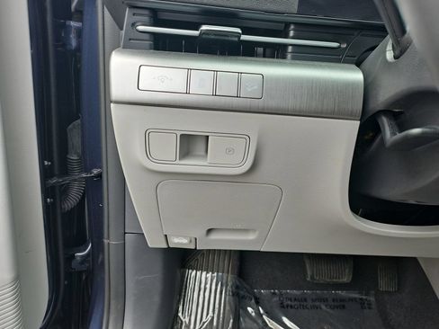 Used 2024 Hyundai Kona SEL AWD/4WD image 25