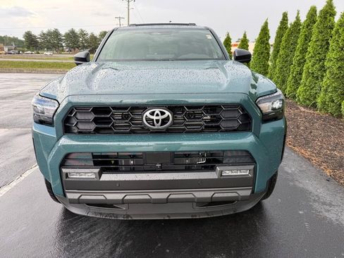 New 2026 Toyota 4Runner TRD Off-Road Premium AWD/4WD image 7