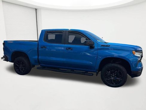 Used 2023 Chevrolet Silverado 1500 LT Trail Boss w/ Protection Package AWD/4WD image 4