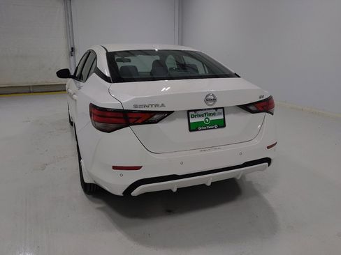 Used 2020 Nissan Sentra SV image 6