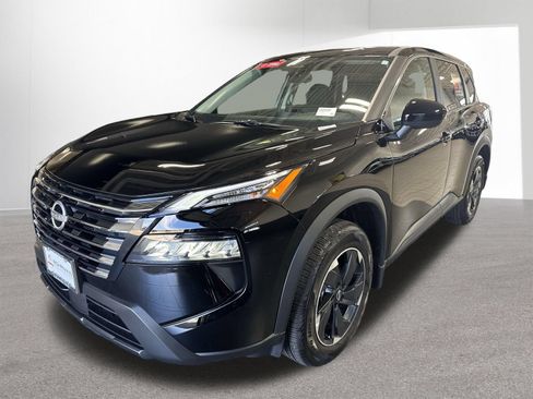 Certified 2026 Nissan Rogue SV w/ Cold Weather Package AWD/4WD image 30