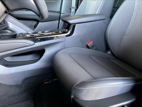 Used 2023 Buick Envision Preferred w/ Sport Touring Package AWD/4WD image 19