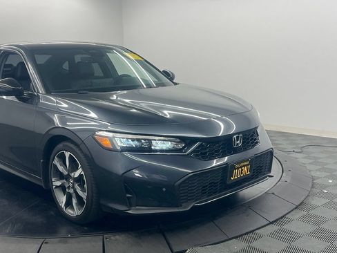 Used 2025 Honda Civic Sport image 8