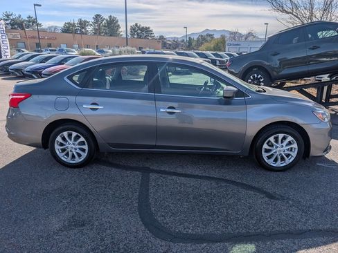 Used 2019 Nissan Sentra SV image 6