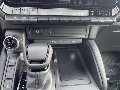 New 2026 Toyota Land Cruiser image 40