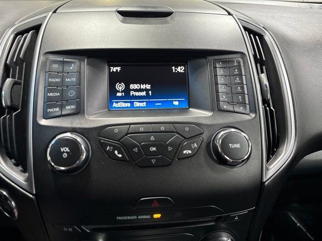 Used 2017 Ford Edge SE AWD/4WD image 16