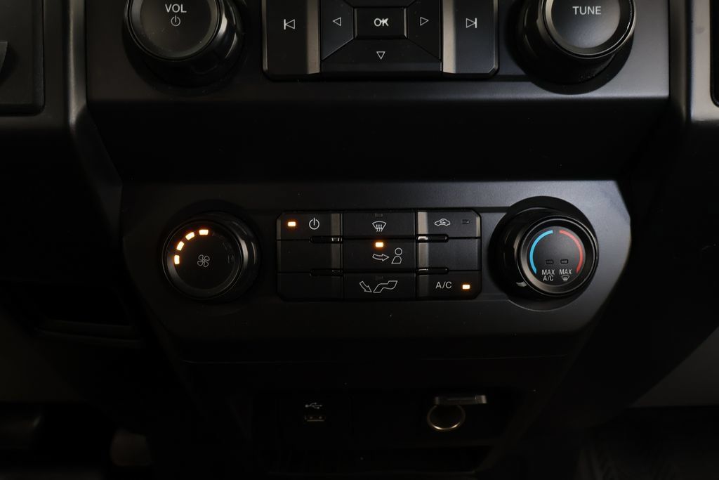 Used 2019 Ford F150 XL w/ Equipment Group 101A Mid RWD image 33