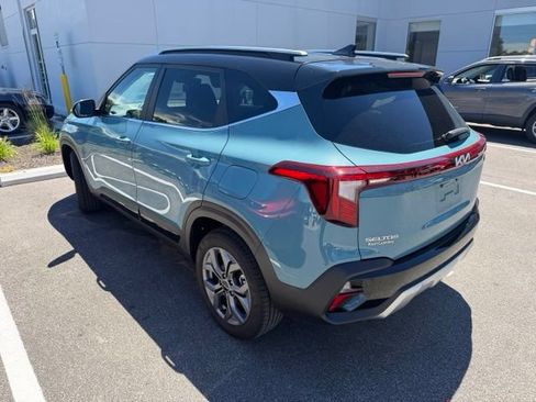 Certified 2024 Kia Seltos S AWD/4WD image 3