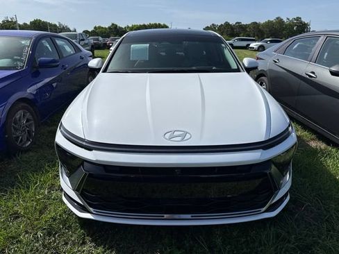 Certified 2024 Hyundai Sonata Limited FWD image 3