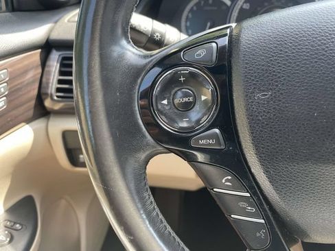 Used 2016 Honda Accord EX-L image 24