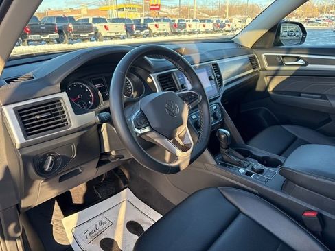 Used 2021 Volkswagen Atlas SE image 5