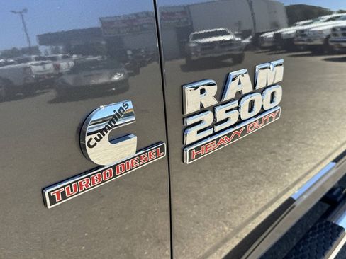 Used 2015 RAM 2500 Tradesman w/ Chrome Appearance Group AWD/4WD image 28