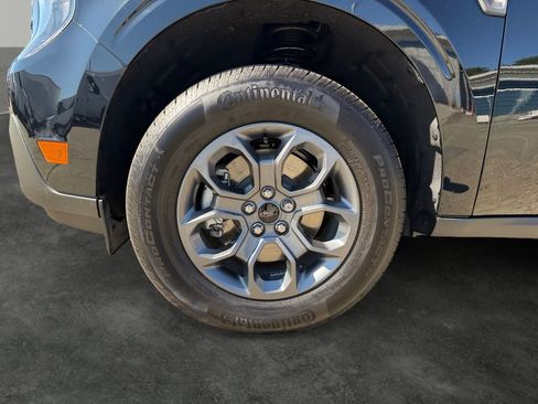 Used 2025 Ford Maverick XLT FWD image 4