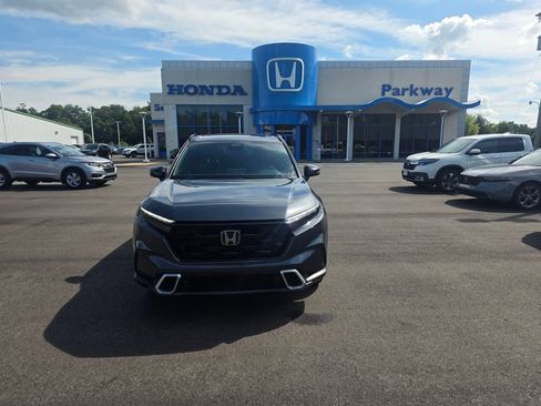 Certified 2026 Honda CR-V Sport Touring image 8