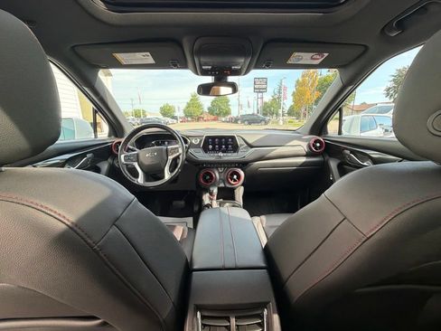 Certified 2019 Chevrolet Blazer RS w/ Sun and Wheels Package AWD/4WD image 26