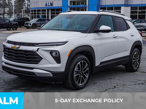 Used 2026 Chevrolet TrailBlazer LT w/ LT Cold Weather Package image 5