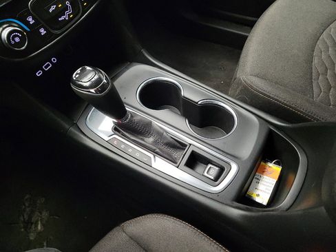Used 2020 Chevrolet Equinox LT FWD image 26