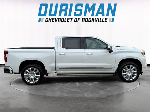 Used 2023 Chevrolet Silverado 1500 High Country w/ High Country Premium Package image 7