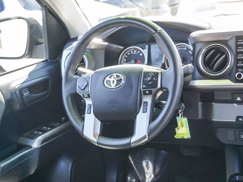 Used 2021 Toyota Tacoma SR5 image 17