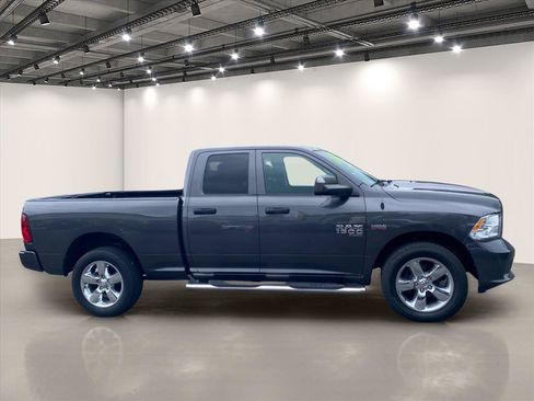 Used 2019 RAM 1500 Express w/ Express Value Package AWD/4WD image 8