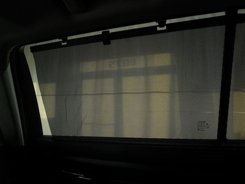 Certified 2021 Toyota Highlander XLE image 24