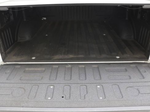 Used 2015 Ford F150 XLT w/ Equipment Group 302A Luxury image 10