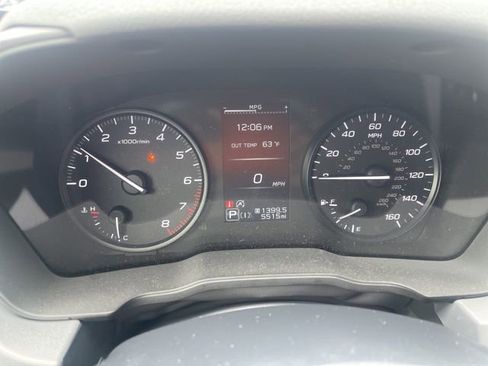 Used 2025 Subaru Crosstrek 2.0i AWD/4WD image 19