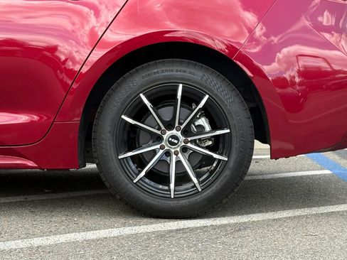 Used 2022 Toyota Corolla LE FWD image 26