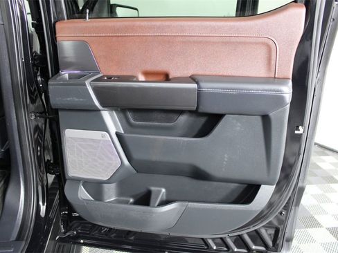 Used 2021 Ford F150 Lariat w/ Equipment Group 502A High image 37