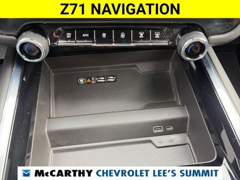Certified 2025 Chevrolet Suburban Z71 AWD/4WD image 8