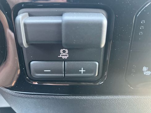 New 2026 GMC Sierra 1500 Elevation AWD/4WD image 27
