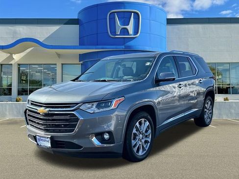 Used 2019 Chevrolet Traverse Premier w/ LPO, Floor Liner Package image 5