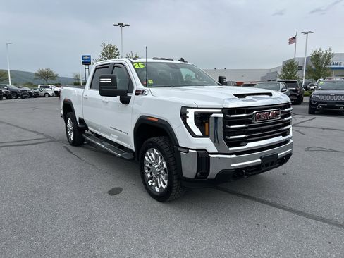 Used 2025 GMC Sierra 2500 SLE w/ SLE Convenience Package AWD/4WD image 1