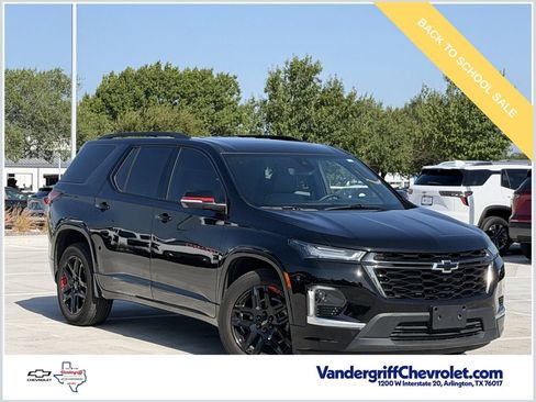 Used 2023 Chevrolet Traverse Premier w/ Redline Edition FWD image 1