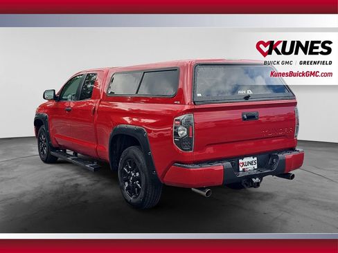 Used 2019 Toyota Tundra SR5 w/ SX Package AWD/4WD image 8