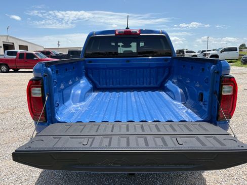 New 2026 GMC Canyon Elevation w/ Convenience Package AWD/4WD image 23