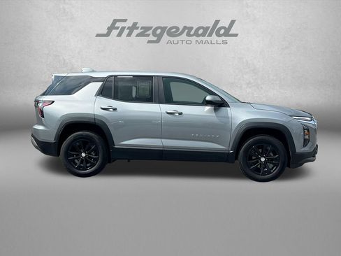 Used 2026 Chevrolet Equinox LT w/ Convenience Package II AWD/4WD image 3