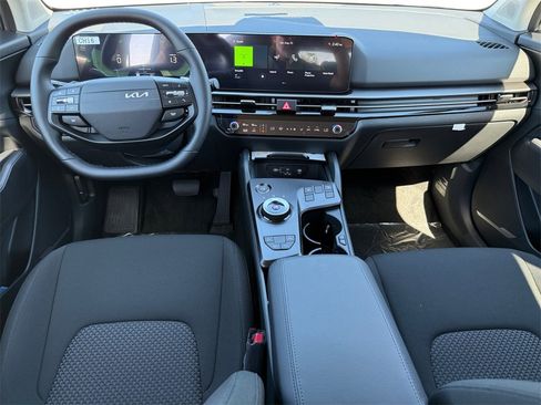 New 2026 Kia Sportage S image 10