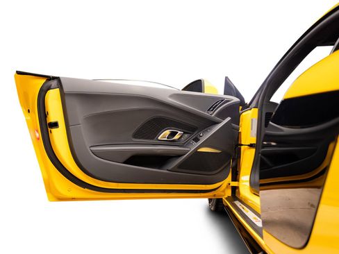 Used 2021 Audi R8 V10 w/ Premium Package image 49