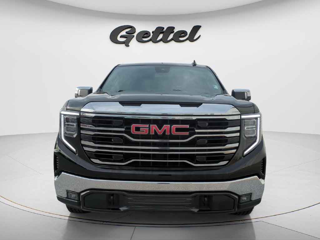Used 2025 GMC Sierra 1500 SLT AWD/4WD image 2
