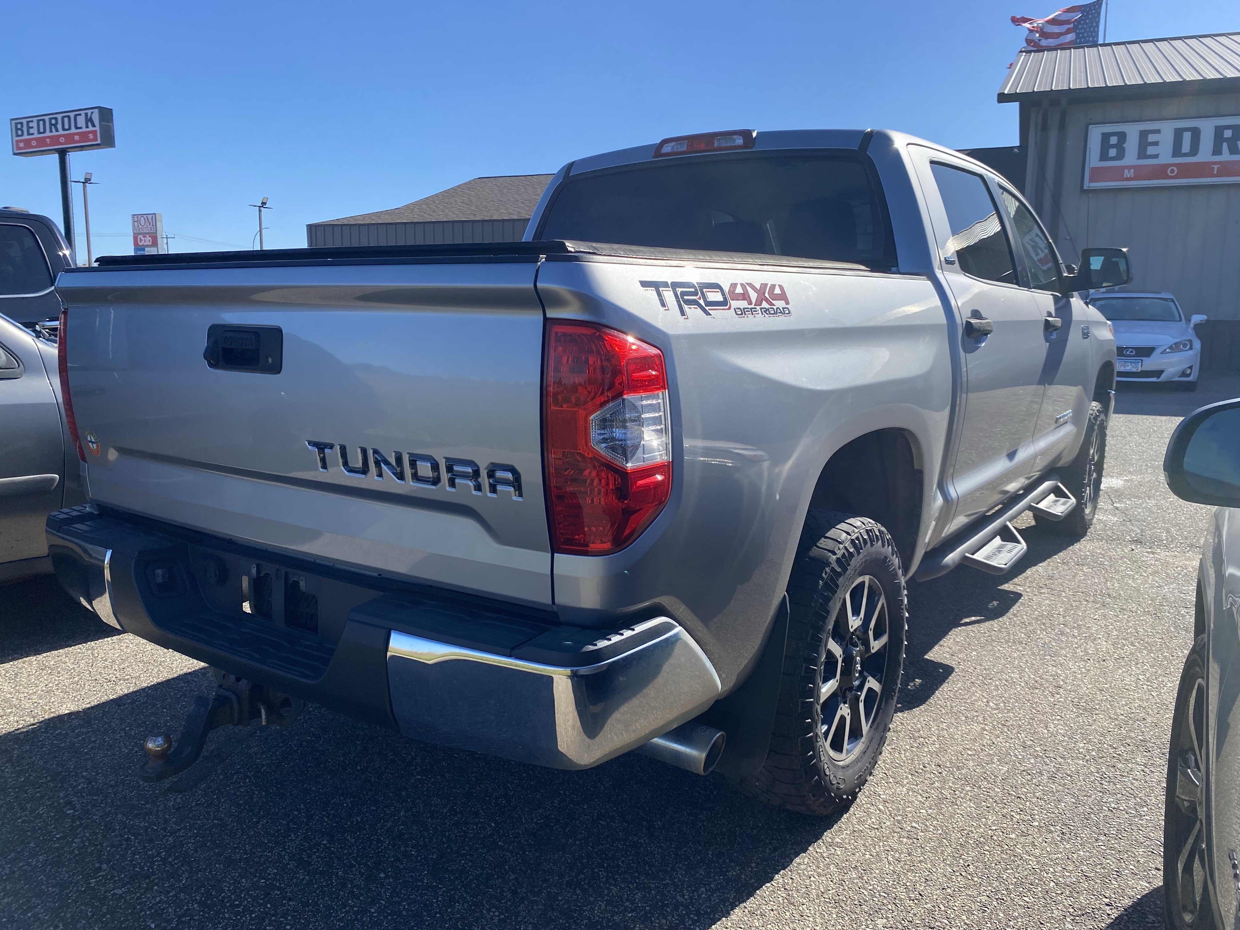 Used 2014 Toyota Tundra SR5 w/ TRD Off Road Package AWD/4WD image 2