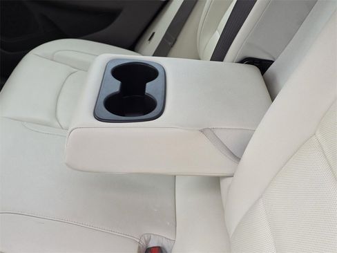 Used 2024 Chevrolet Malibu LT image 10