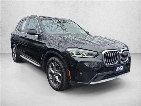Used 2024 BMW X3 xDrive30i w/ Premium Package AWD/4WD image 3