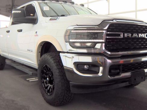 Used 2023 RAM 3500 Big Horn w/ Level 1 Equipment Group AWD/4WD image 2