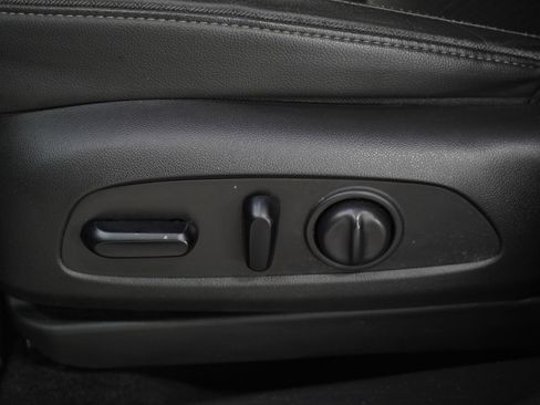 Used 2020 Buick Encore GX Essence w/ Experience Buick Package AWD/4WD image 26