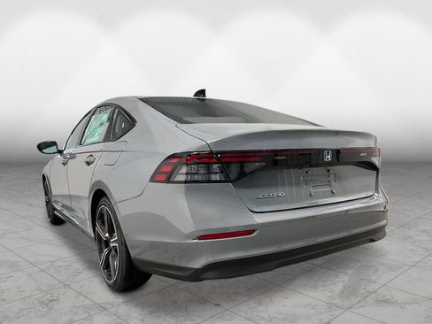 New 2026 Honda Accord SE image 3