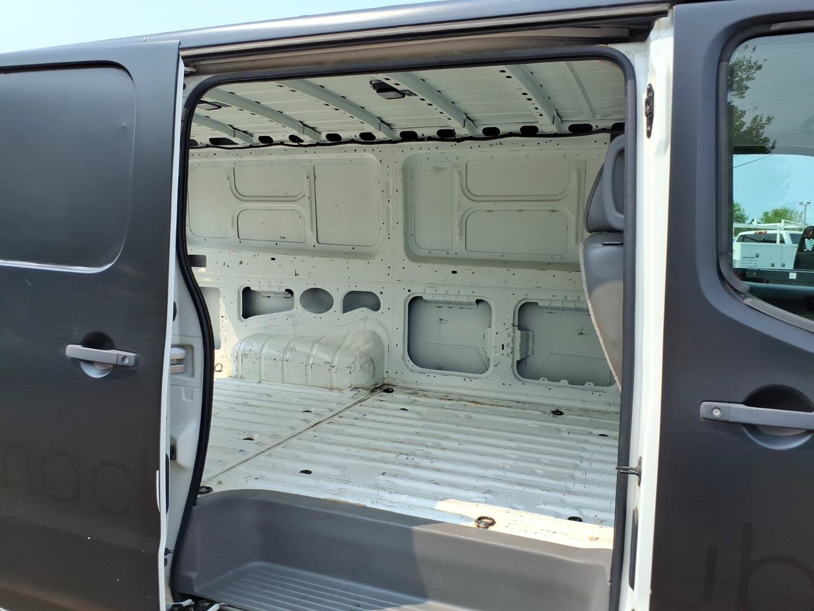 Used 2012 Nissan NV 1500 S w/ Side Curtain Airbag Pkg RWD image 11