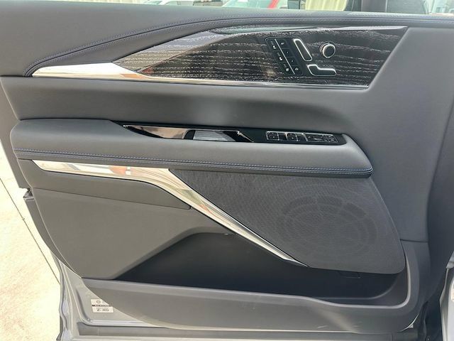 New 2026 Cadillac Escalade IQ Sport 1 w/ LPO, Floor Liner Package AWD/4WD image 12