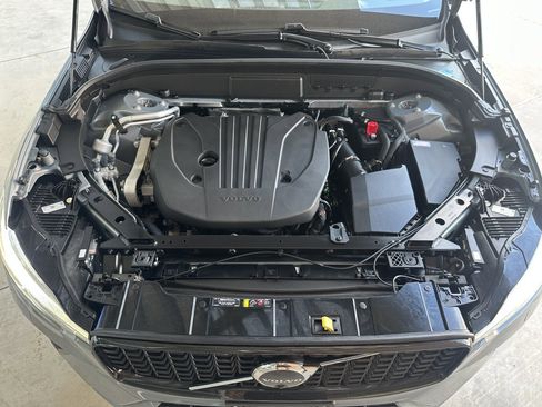 Used 2023 Volvo XC60 B5 Plus w/ Climate Package image 42