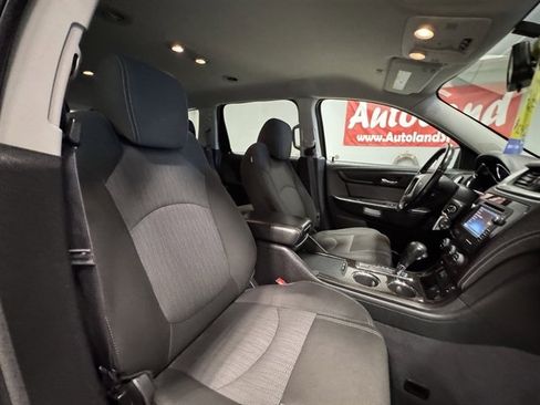 Used 2015 Chevrolet Traverse LT w/ Style and Technology Package AWD/4WD image 10